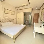 F F House Homestay
