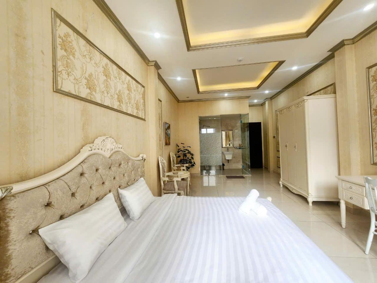 Appart hôtel F F House *