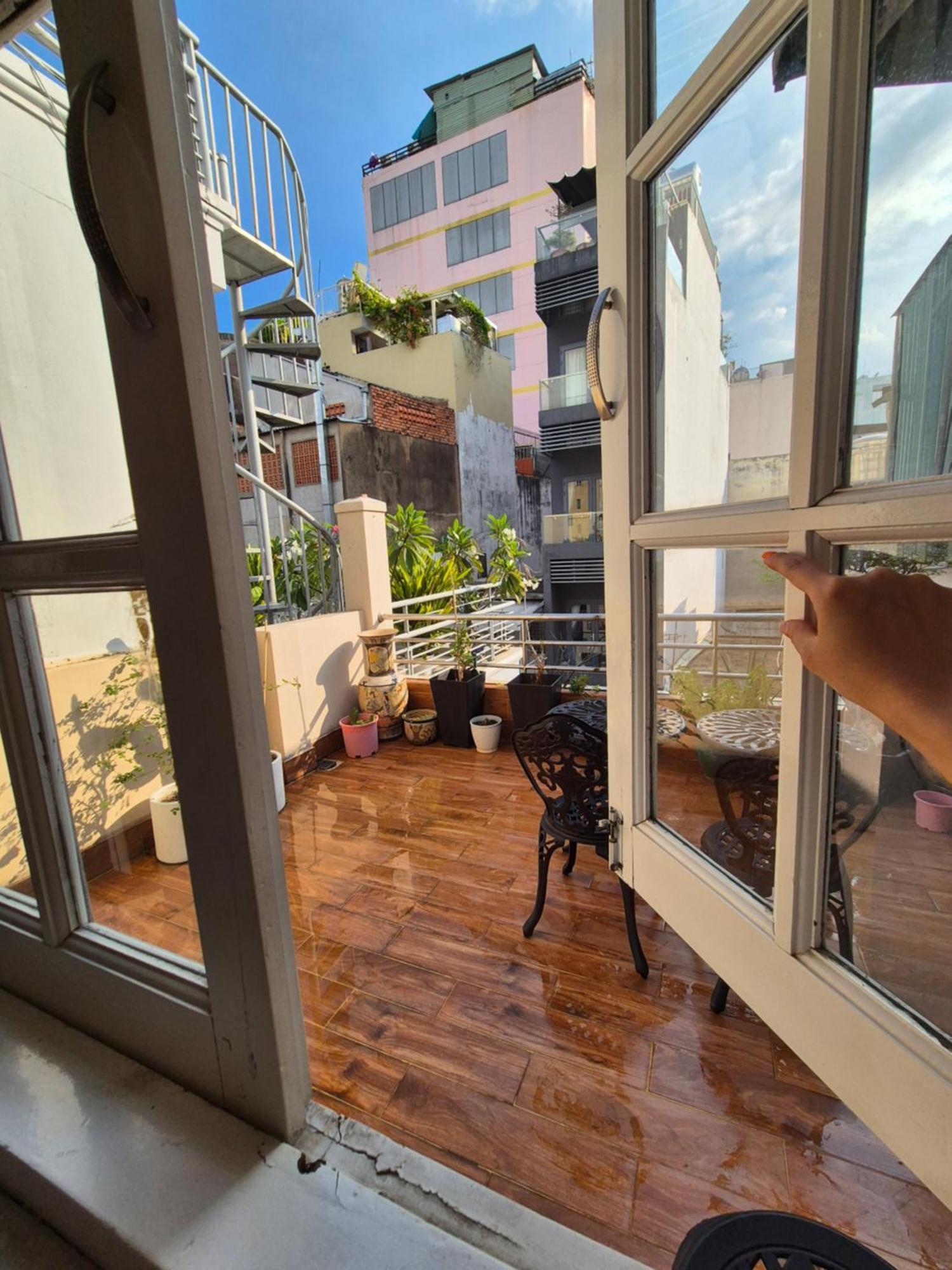 Appart hôtel F F House